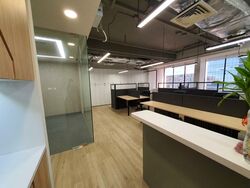International Plaza (D2), Office #464210081